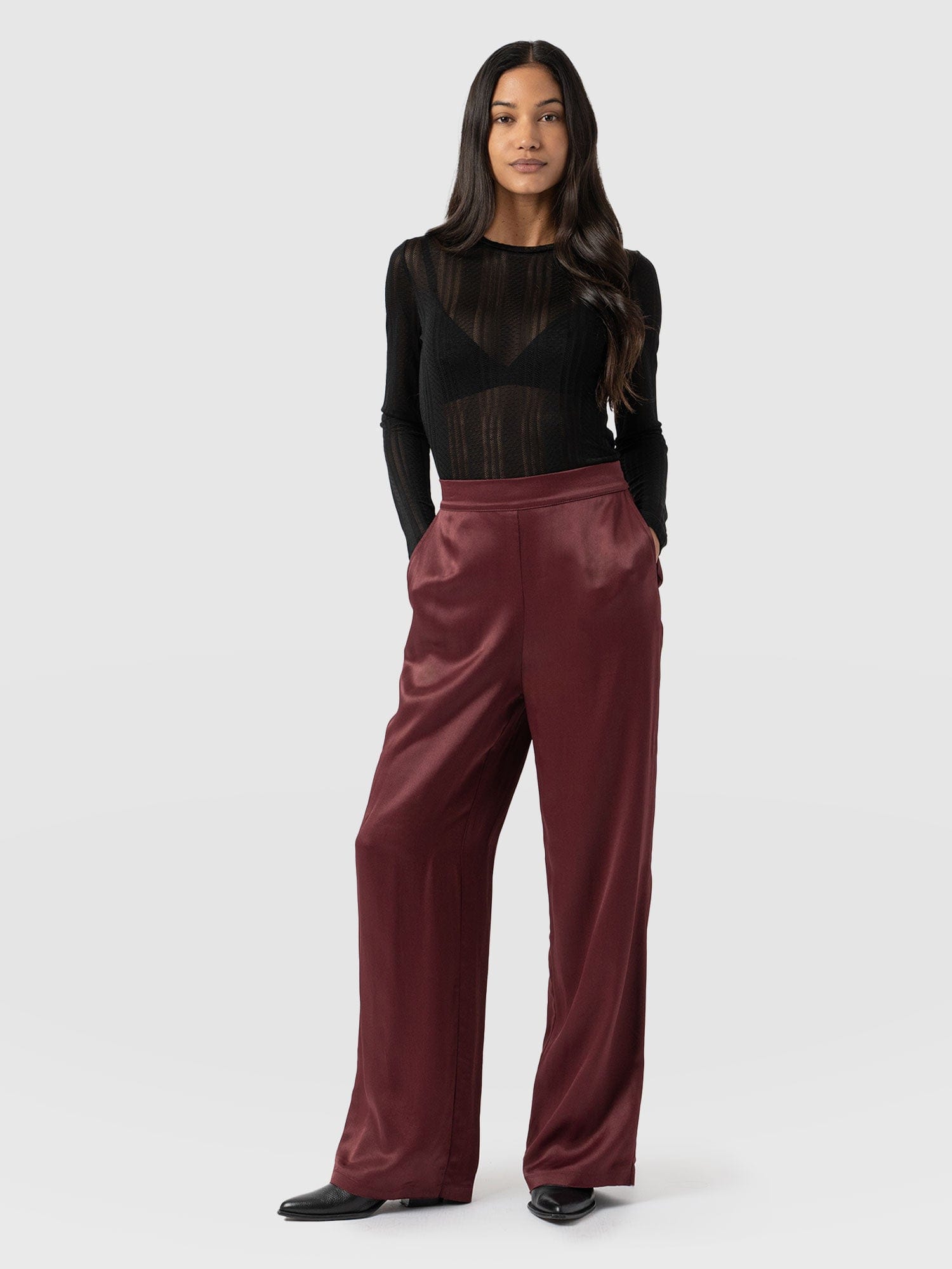 Langley Wide Leg Pant Maroon - Women's Trousers | Saint + Sofia® EU